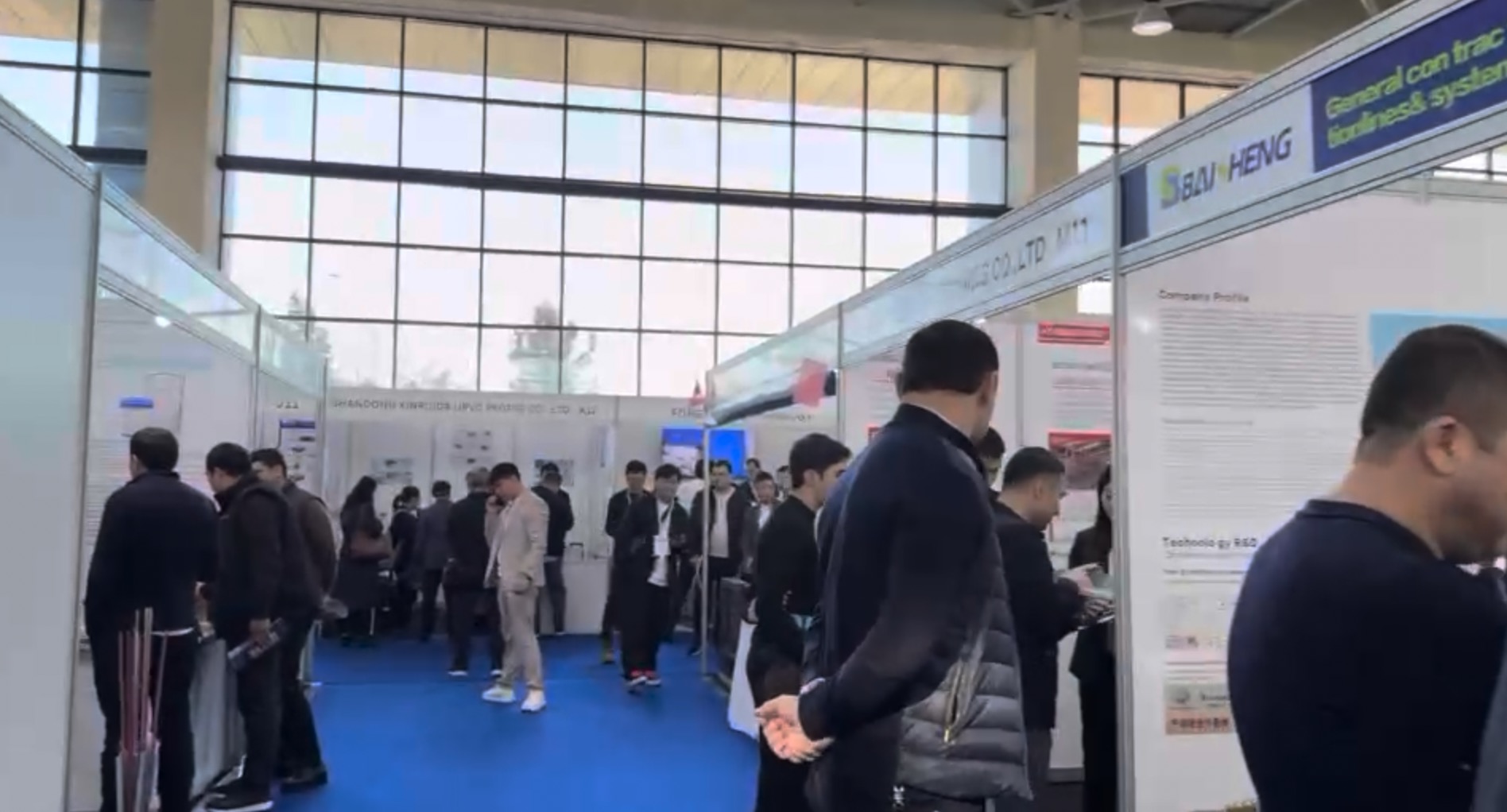 UzGlass exhibition photo 14